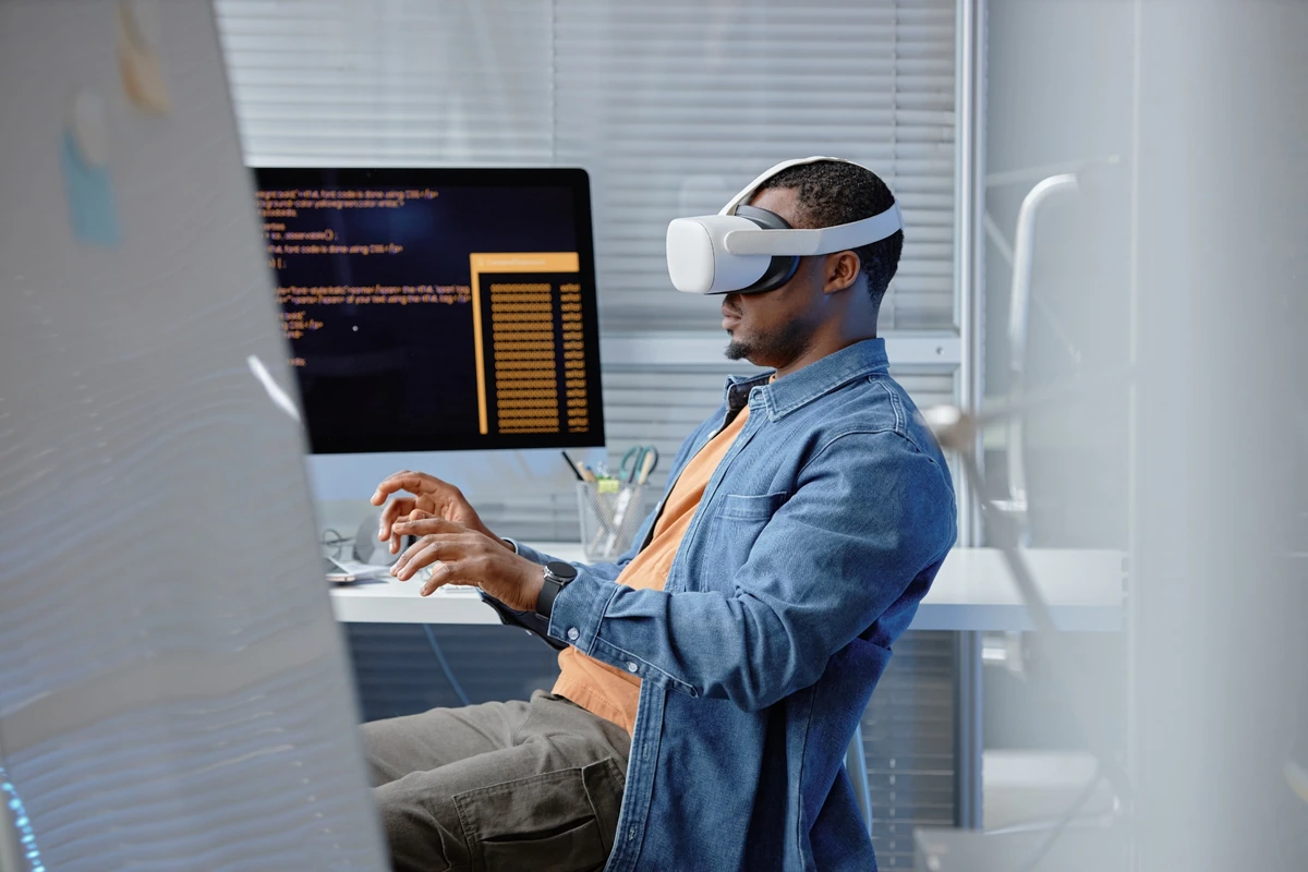 VR testing at a workstation